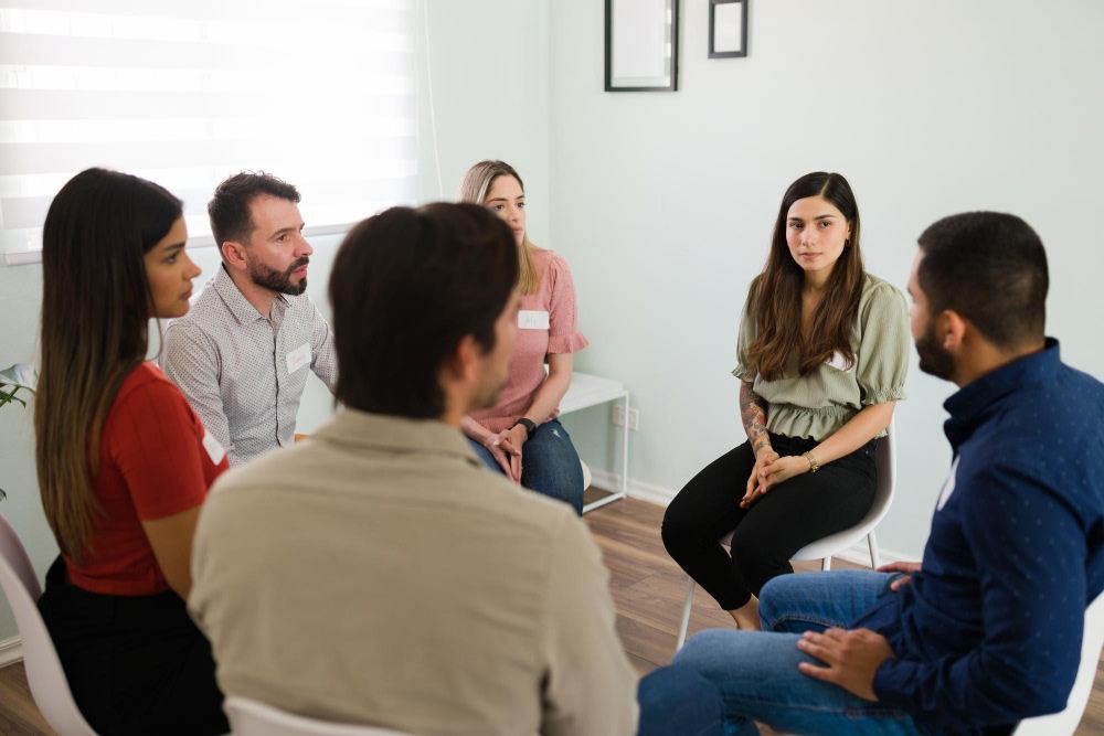 Sesión de terapia grupal